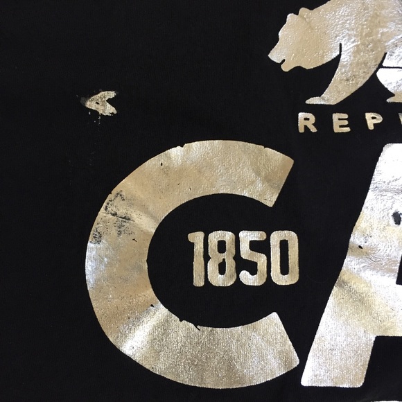 SOLD     California Grizzly • Urban Graphic Shirt - Picture 4 of 8